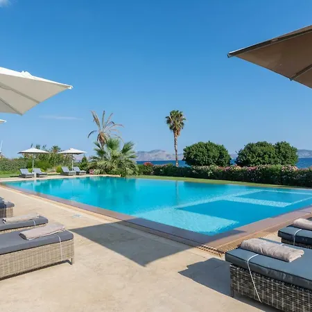 Therme Sea Luxury Lägenhetshotell 4*